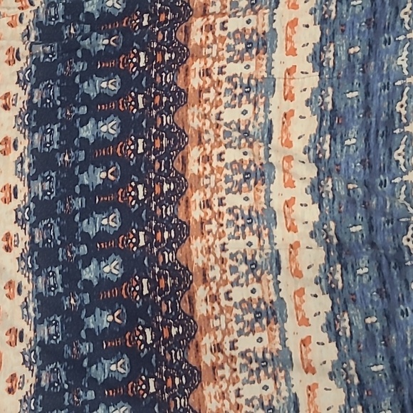 Full length Aztec skirt size medium - Picture 4 of 4